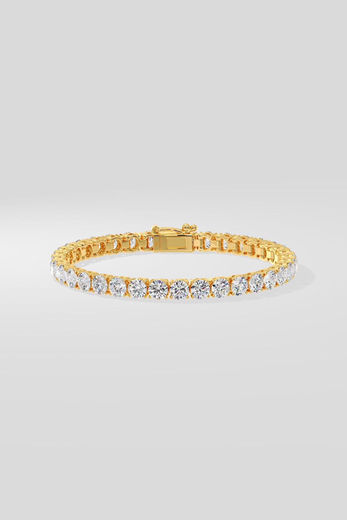 The 0.30 pointer Classic Round Bracelet