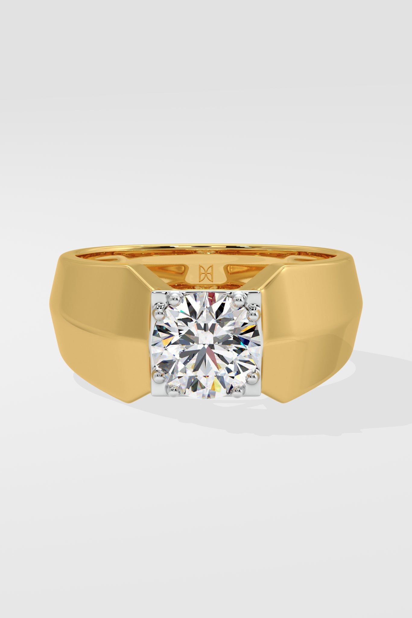 The Regal Solitaire Ring