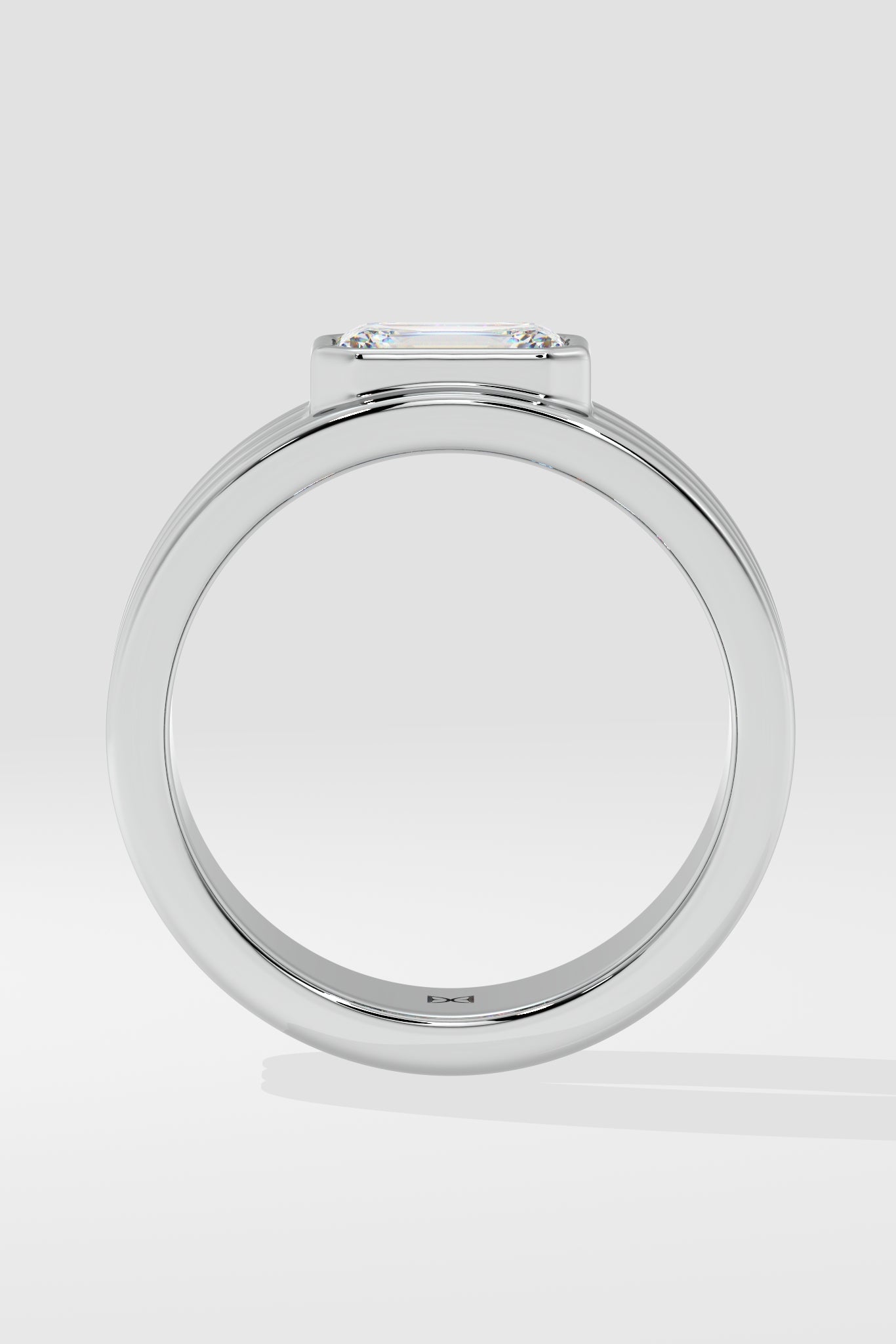Emerald Tryst Ring